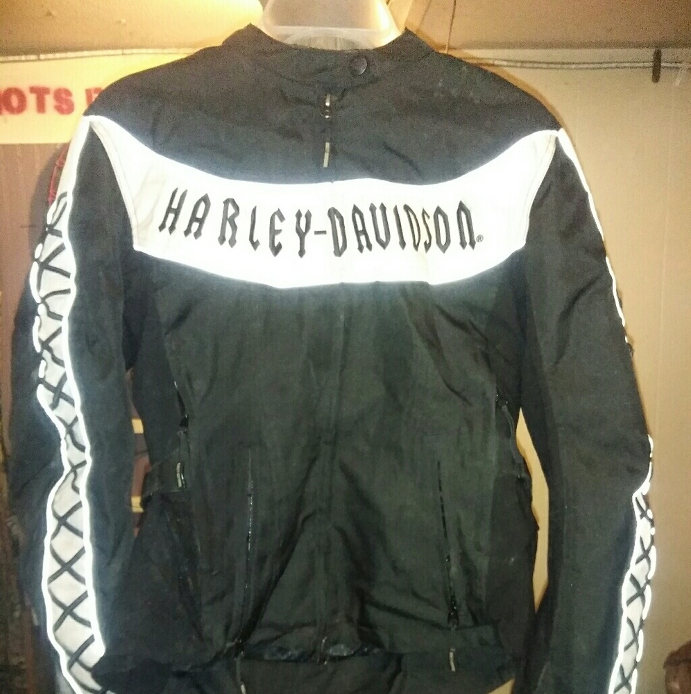 Black and Pink XL Women's Harley Davidson Jacket